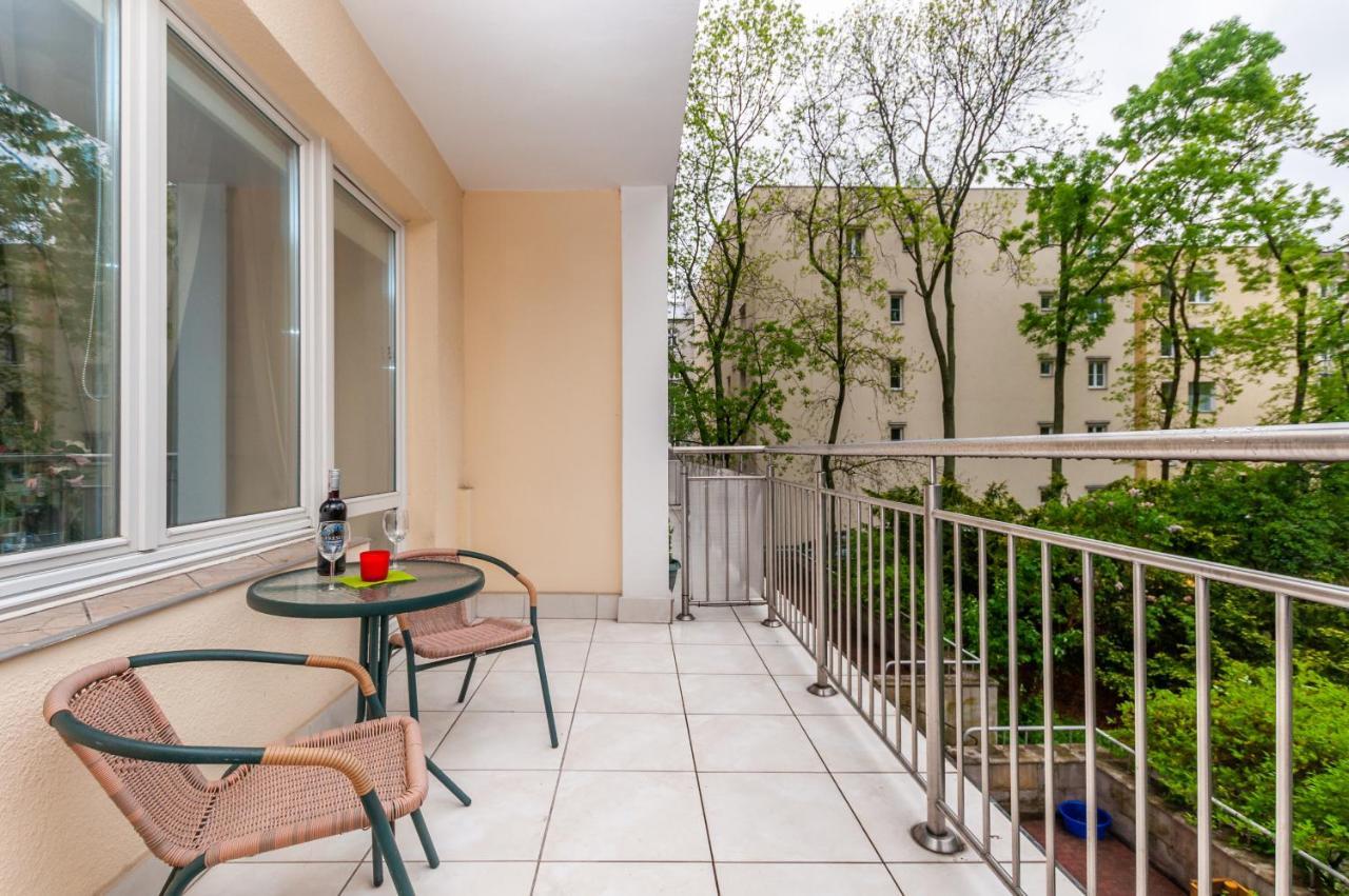 Madelaine By Renters Warsaw