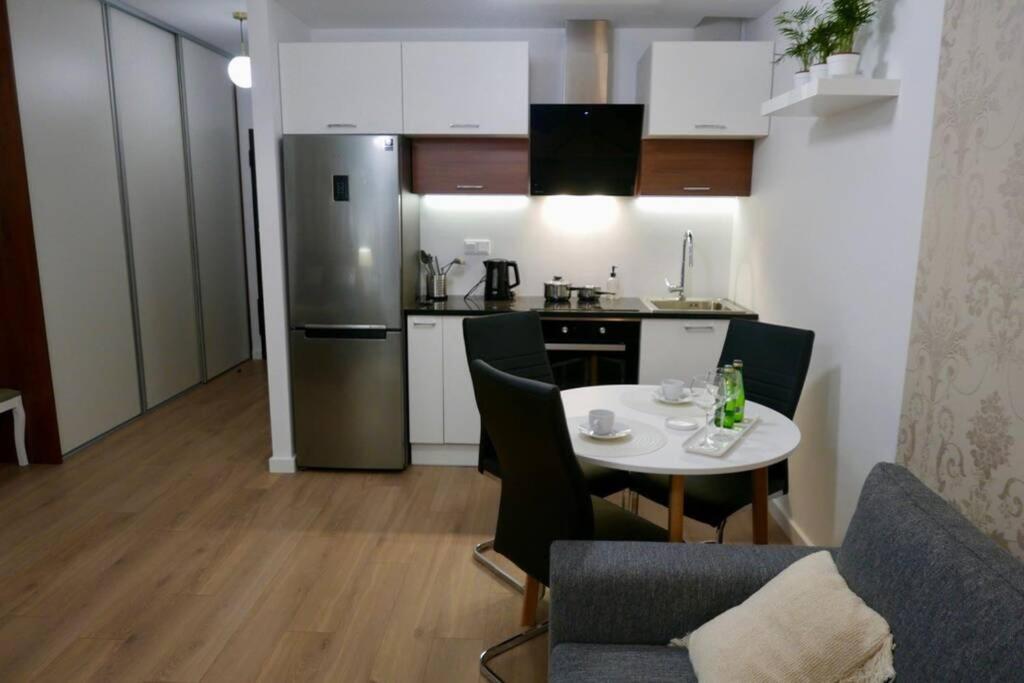 Nr 1 Close To Medicover And Paley Institute Apartment *