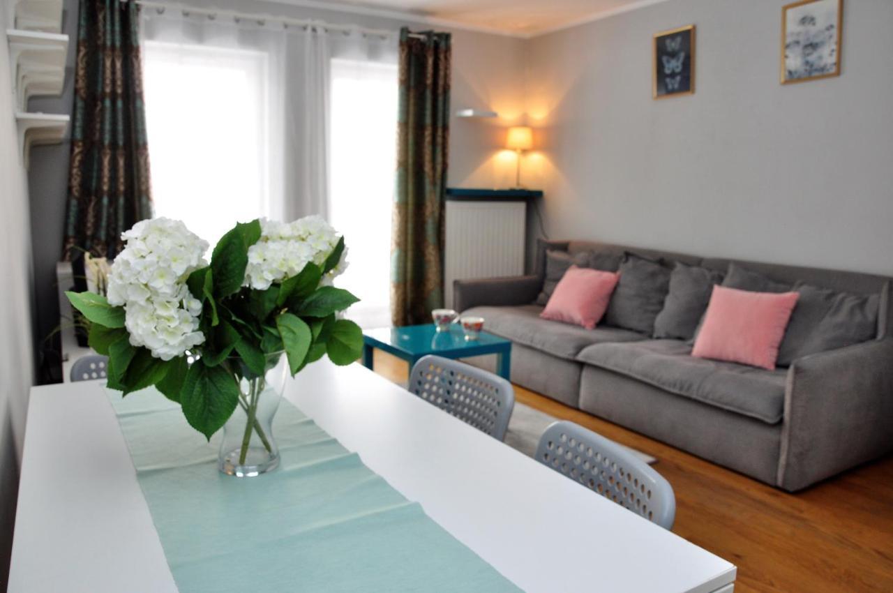 Apartment Prudentia Wiatraczna Warsaw