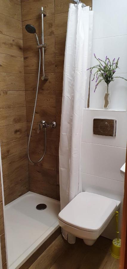 Lawendowe światło - Przy Stacji Metra Apartament *