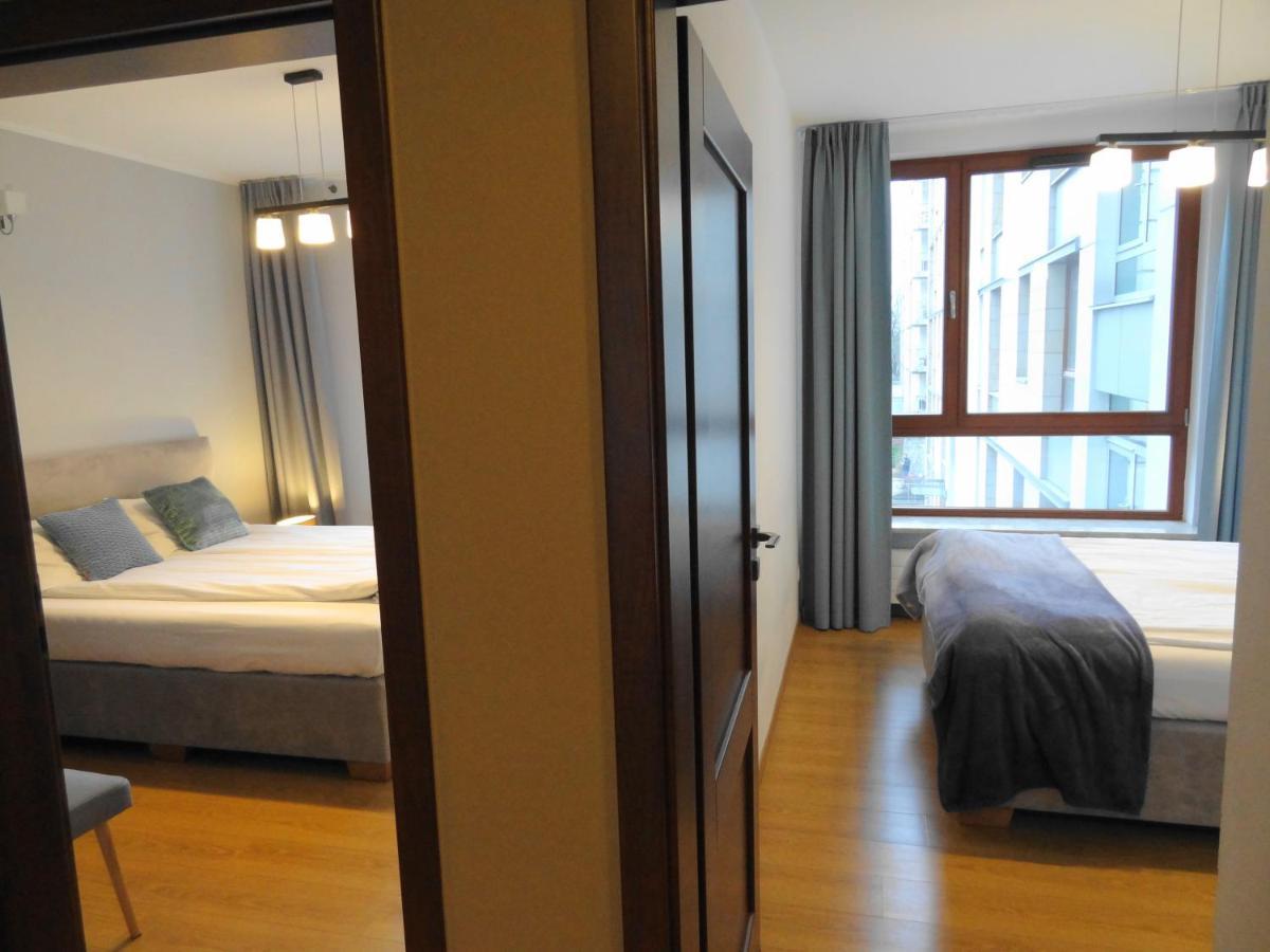 10 Min Do Lotniska, 2 Syp, Ekspres Do Kawy, Kosmetyki Ada, By Visitwarsaw Warsaw