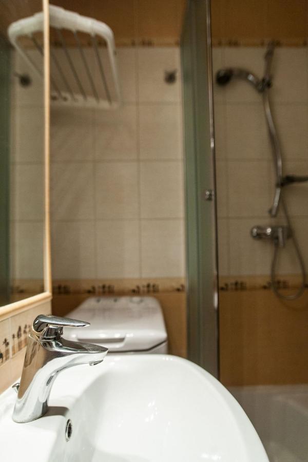 Studio Solec 83 Apartment