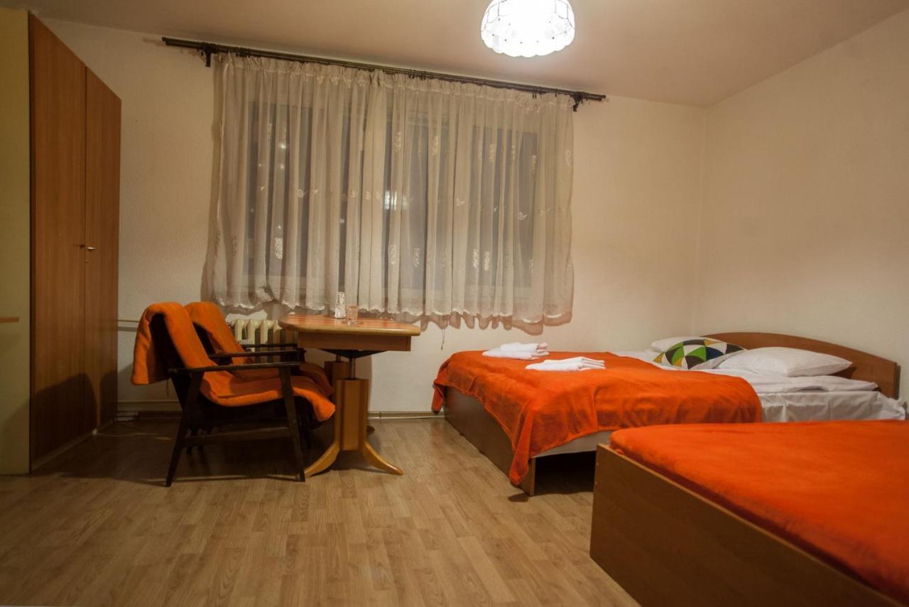Căn hộ Studio Solec 83 Warsaw