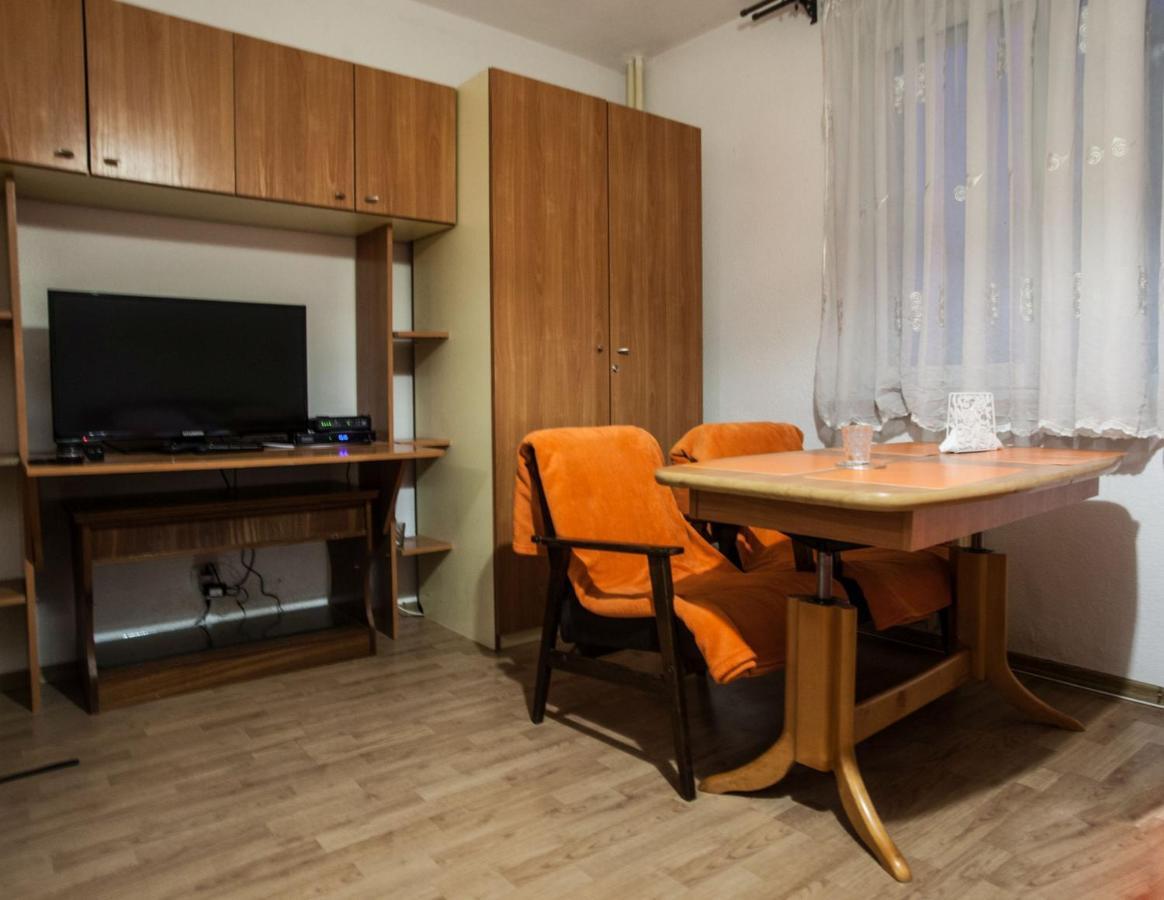 Căn hộ Studio Solec 83