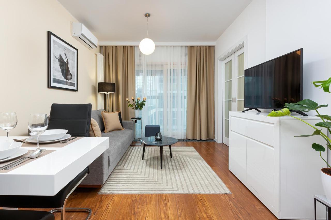 Royal Center Mennica By Renters Apartment Warsaw