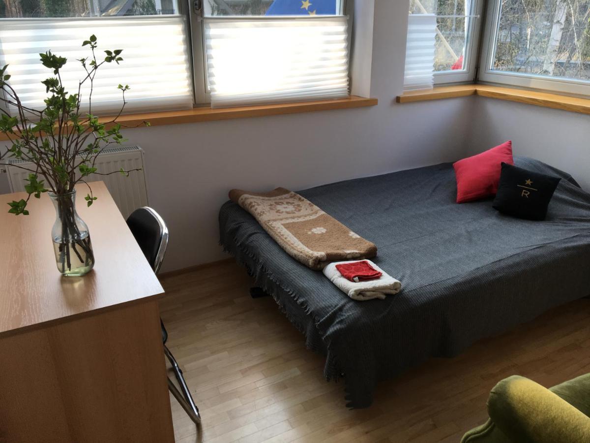 Homestay Ciche Pokoje W Domu Przy Parku Krajobrazowym Warsaw
