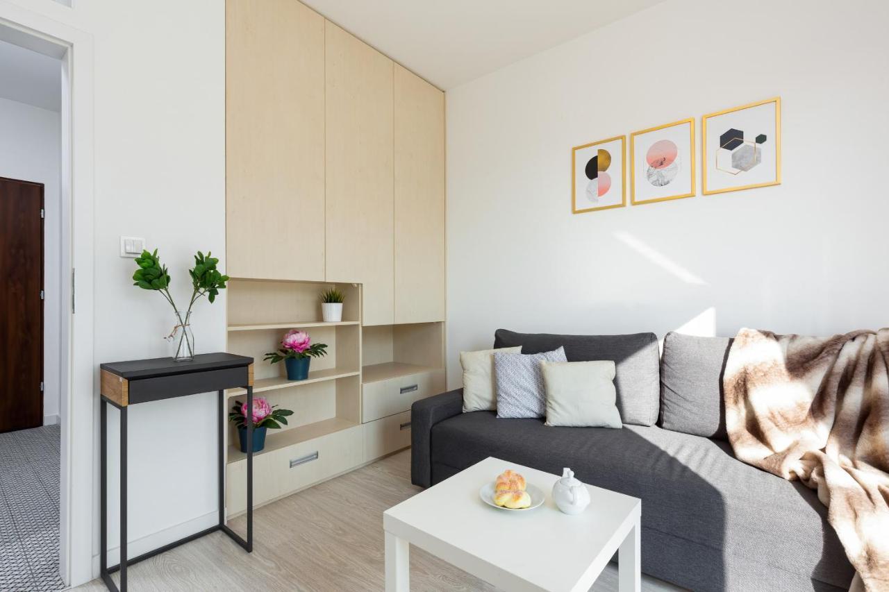 Metro Bielany By Renters Căn hộ *