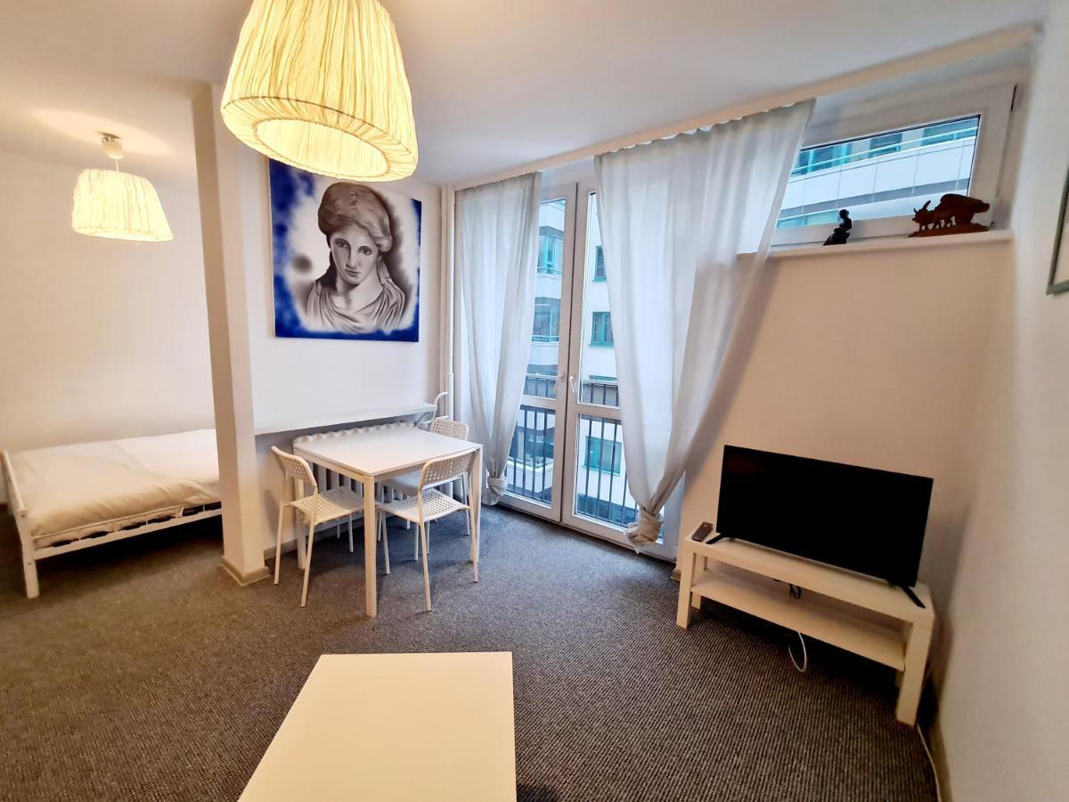 Topfloor Greeceflat A Cosy Flat In The City Center Warszawa