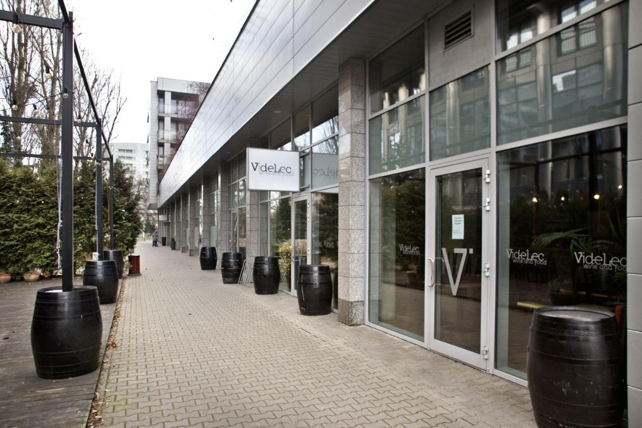 Triton Park By P&o Serviced Căn hộ Warsaw