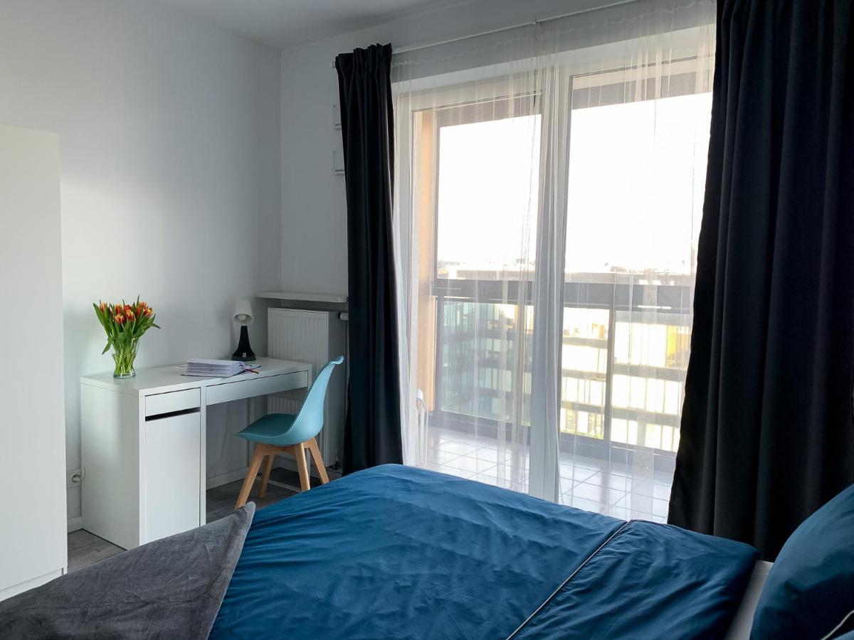Wygodny Apartament Mokotow Sluzewiec Ul Cybernetyki Apartment *