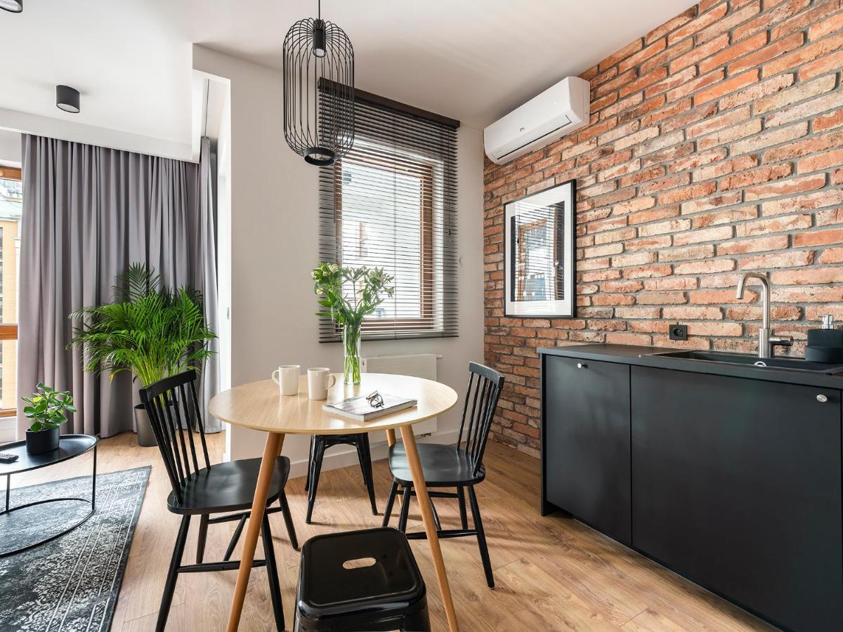 Apartment Yoursecondflat Grzybowska Metropoint *