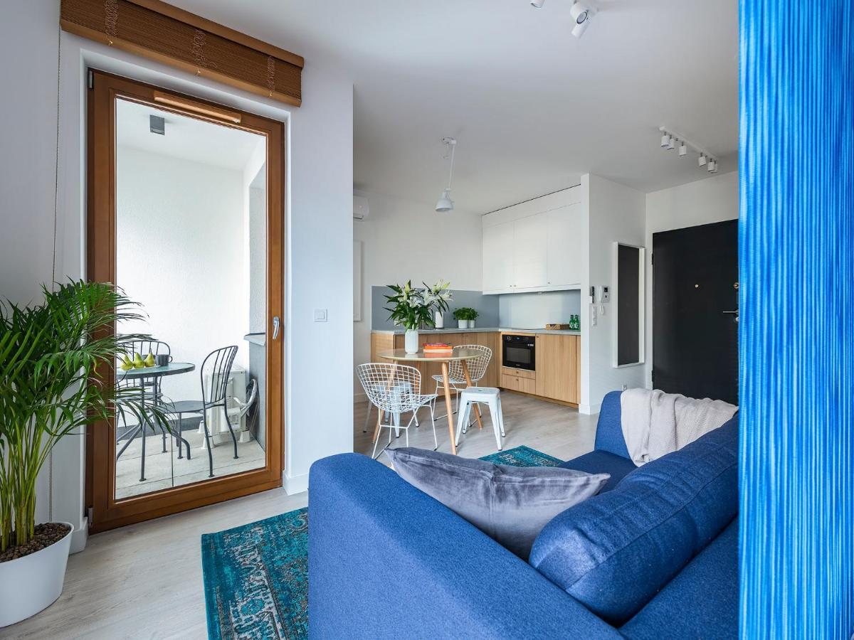 Apartment Yoursecondflat Grzybowska Metropoint *