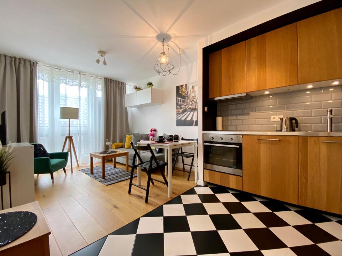 Stylecomfort Flamingo House