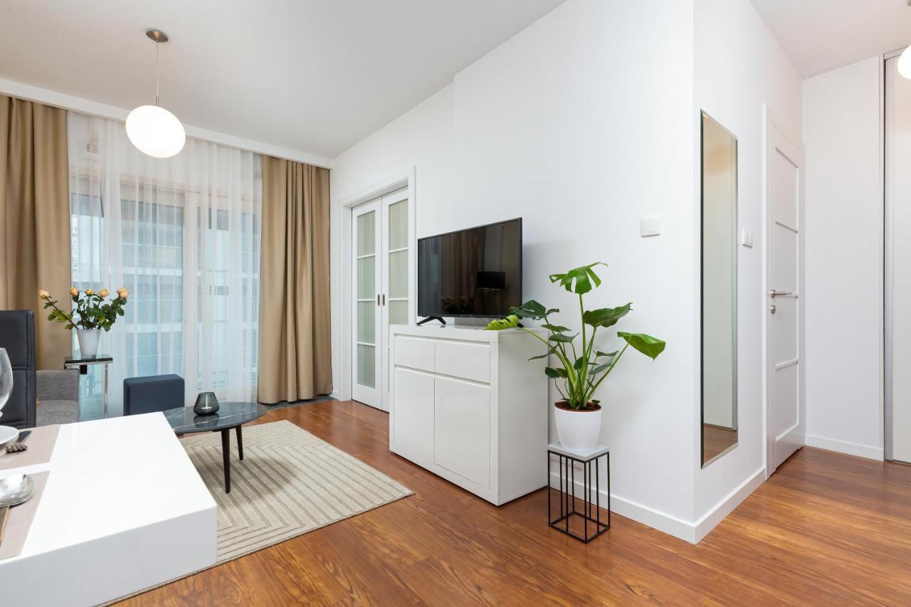 Apartamento Royal Center Mennica By Renters *