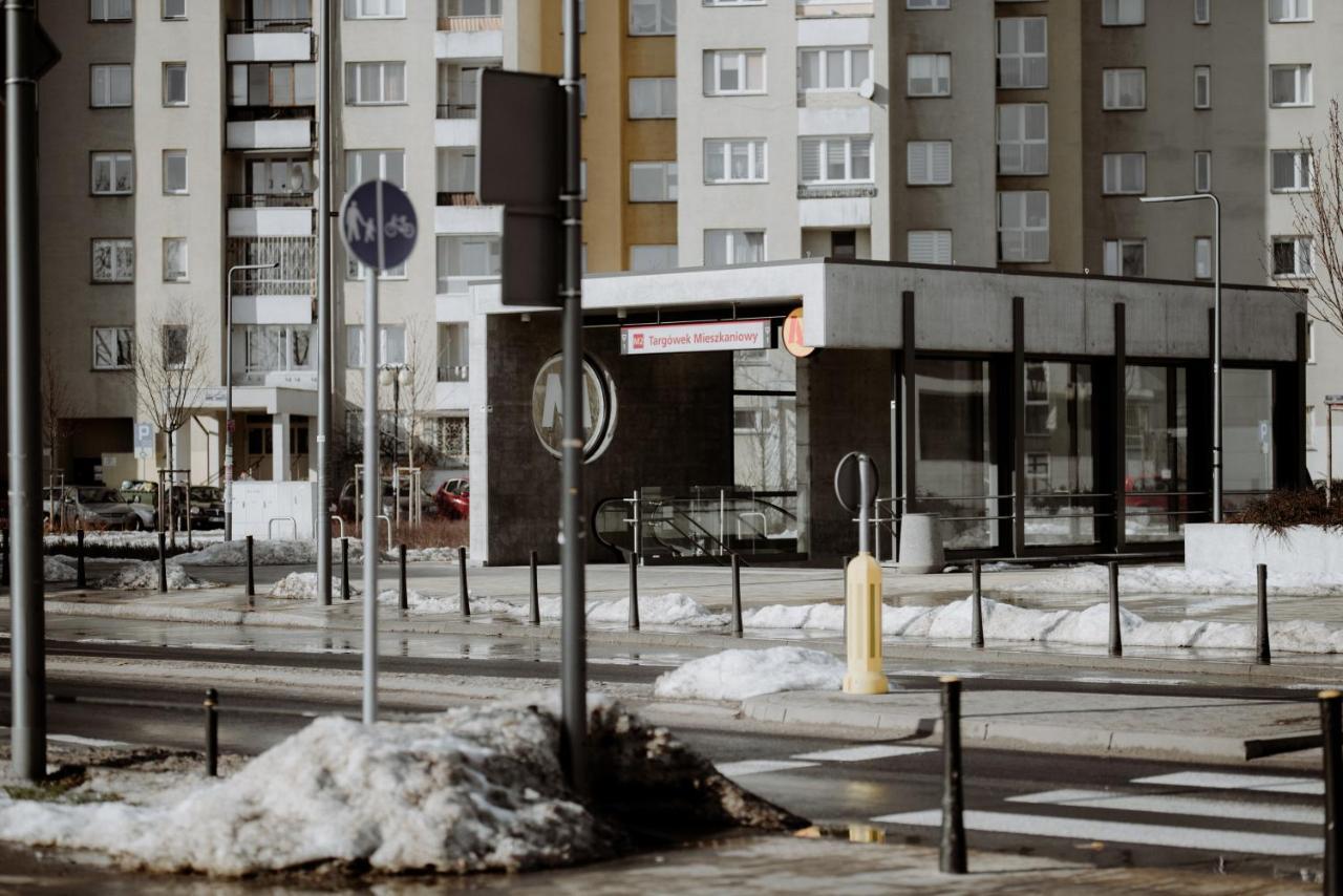 The Pearl Of Warsaw-subwaystop&free Parking Apartment