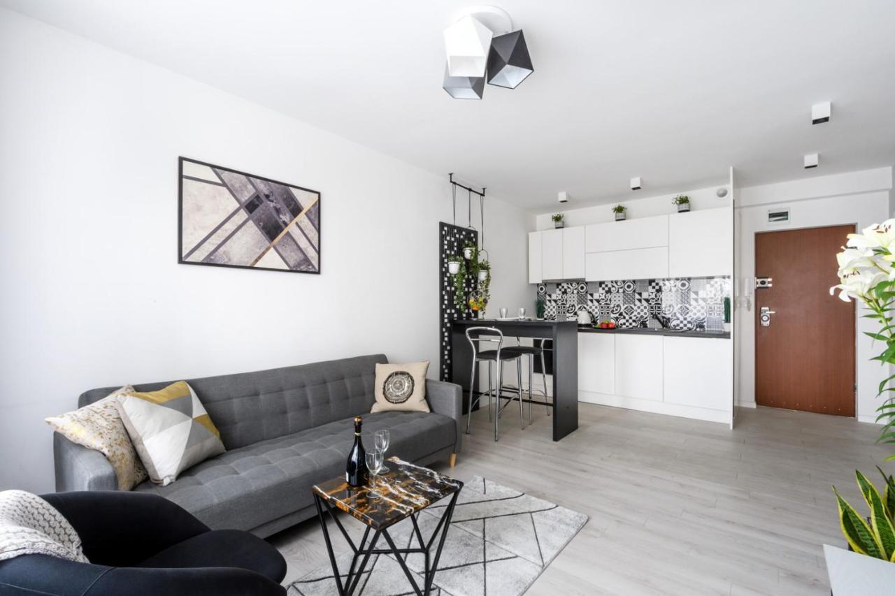 Superapart Solidarnosci 66 Apartment Warschau