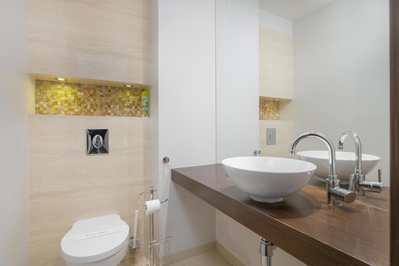 Apartament Grzybowska Platinum Tower A *