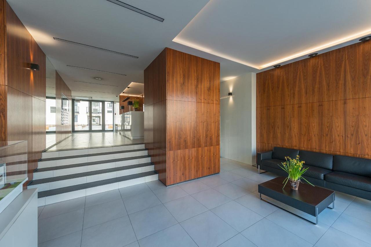 Apartment Konstruktorska P&o Serviced