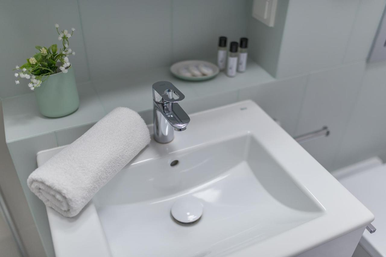 Apartment Konstruktorska P&o Serviced Warsaw