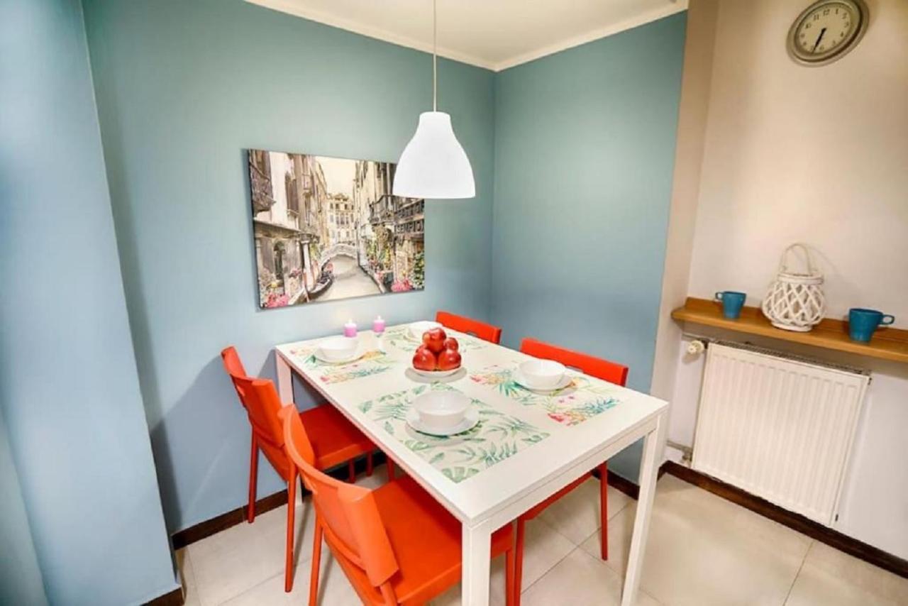 Big&Comfy- Golden Apartments- Old Town Apartment