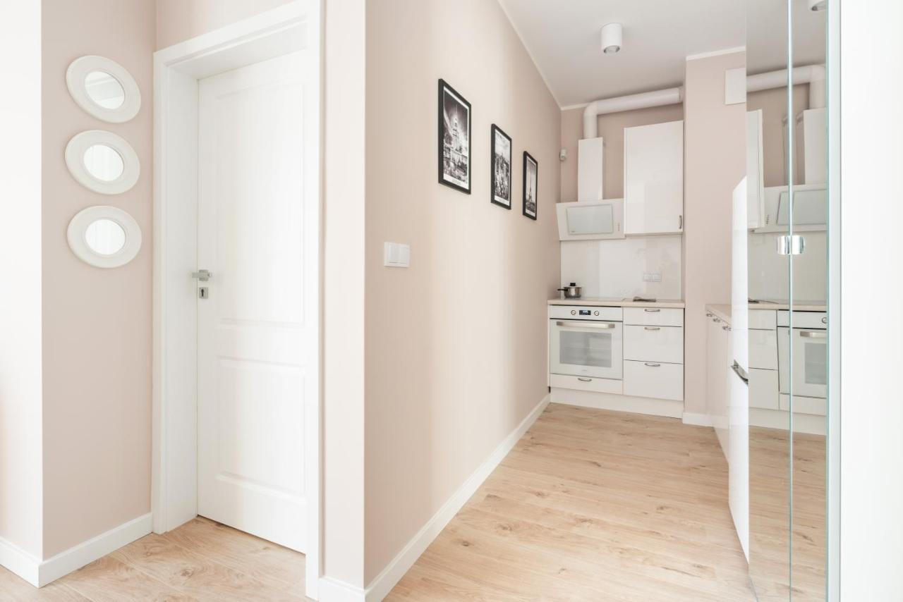Apartment Superapart Aignera 4, Family Friendly Oasis Warsaw