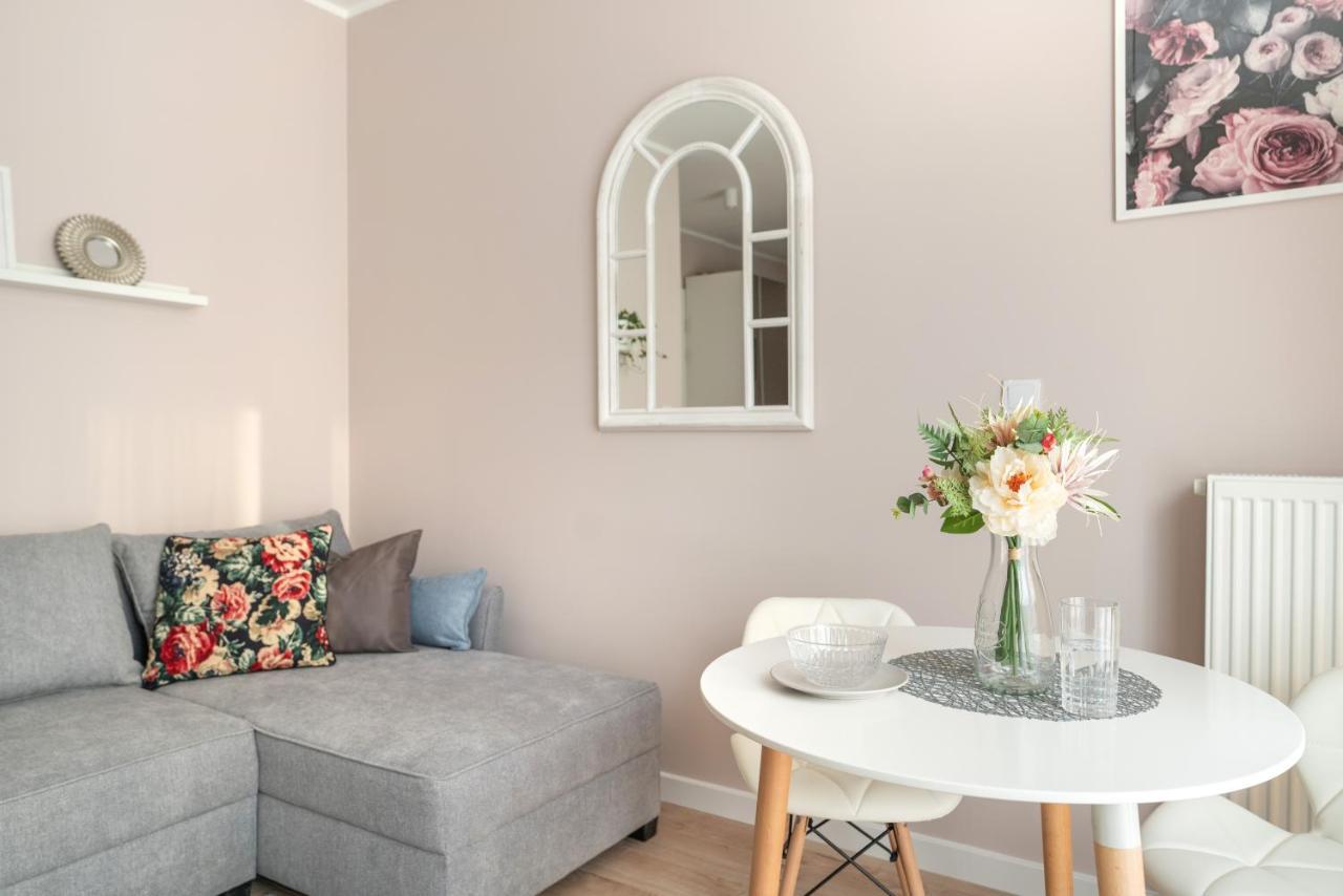 Apartment Superapart Aignera 4, Family Friendly Oasis