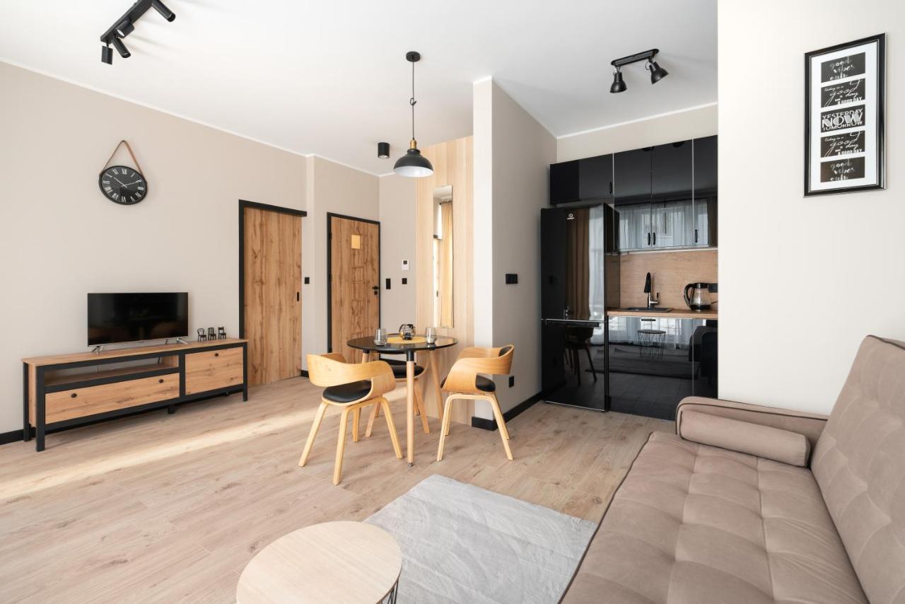 Superapart Aignera 4, Family Friendly Oasis Apartment *