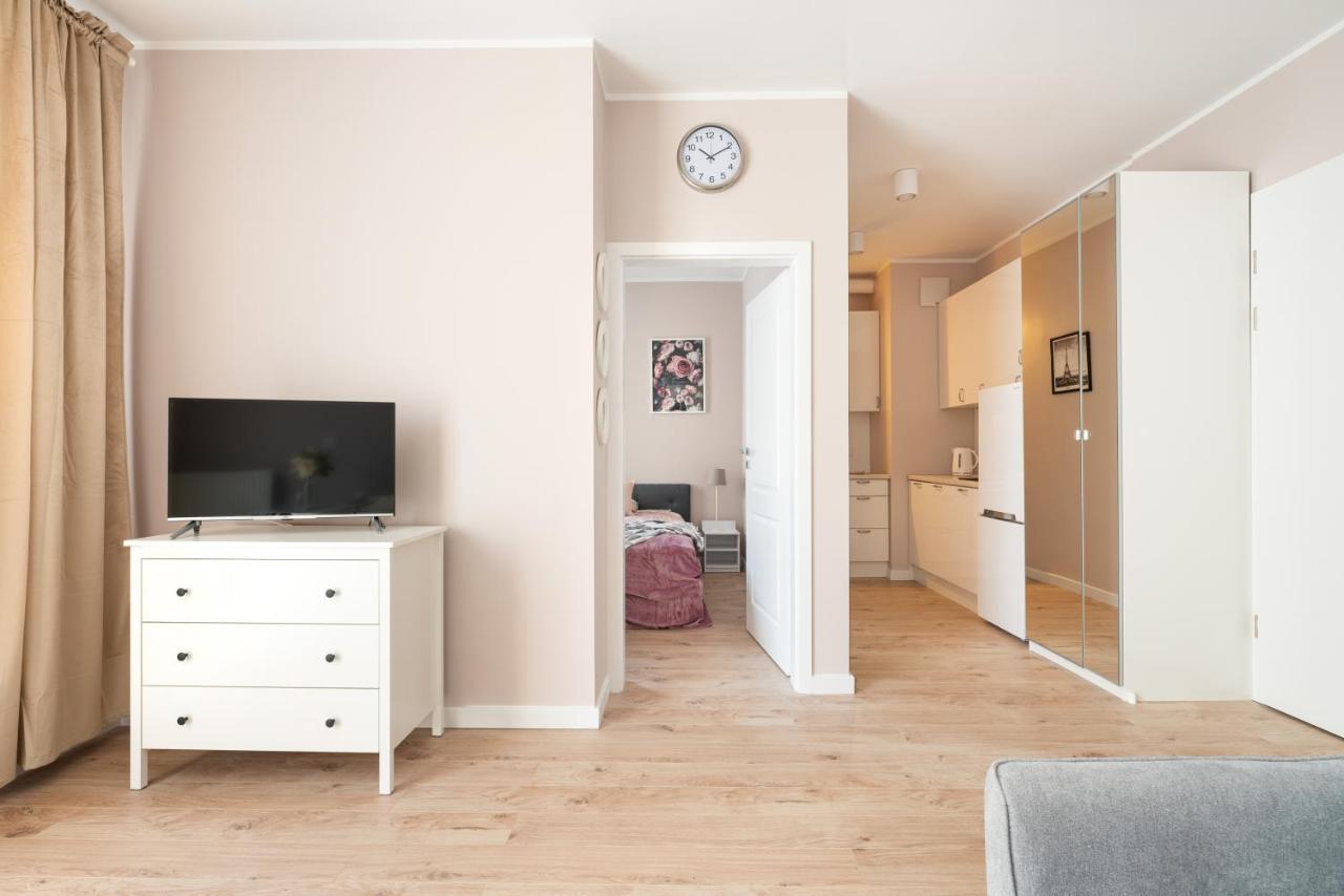 Superapart Aignera 4, Family Friendly Oasis Apartment