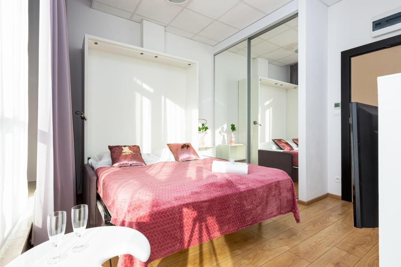 By Renters Apartment