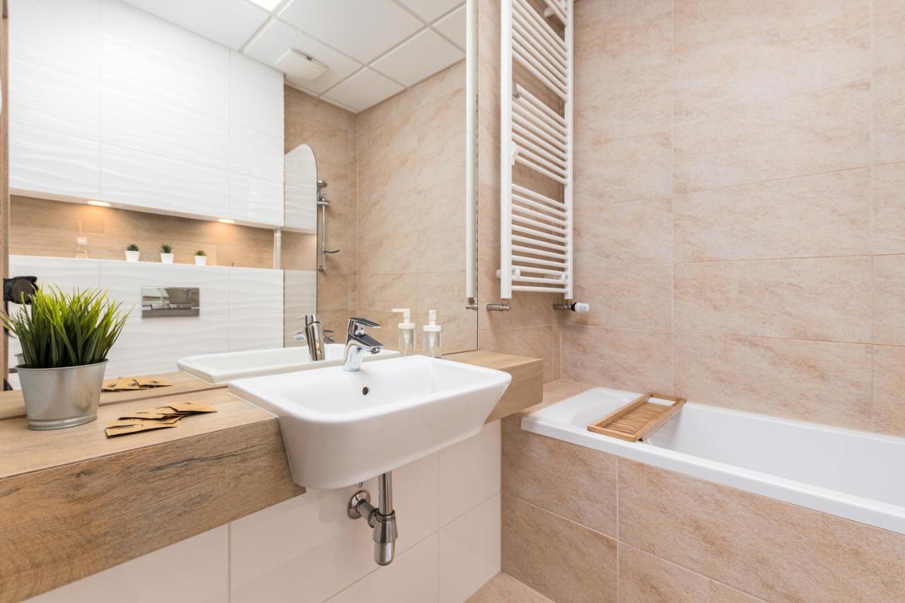 Apartament Kasprzaka 31 By Homeprime