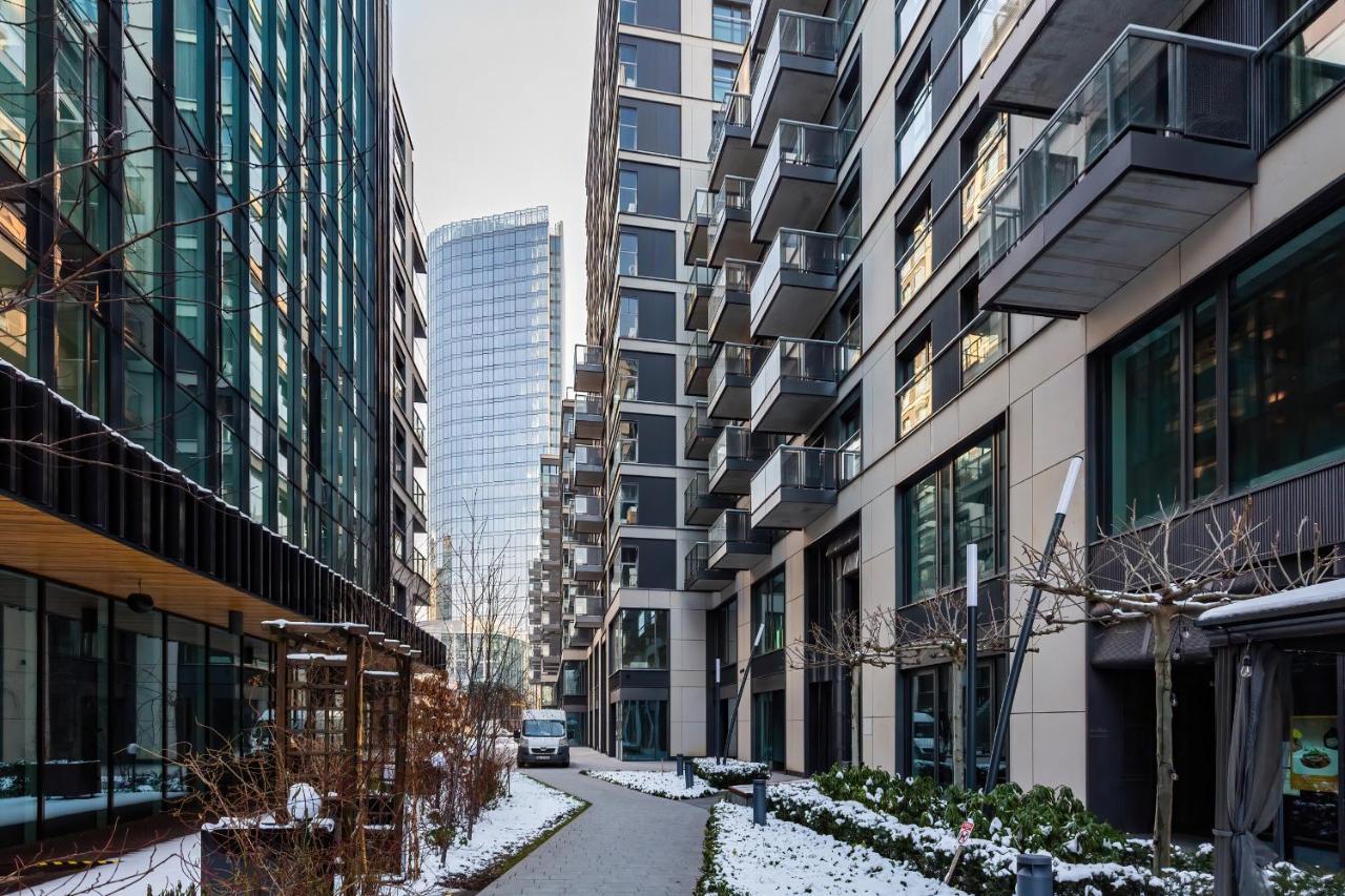 Aparthotel Mennica - Center By Renters Prestige