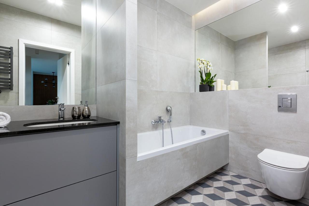 Mennica - Center By Renters Prestige Aparthotel *