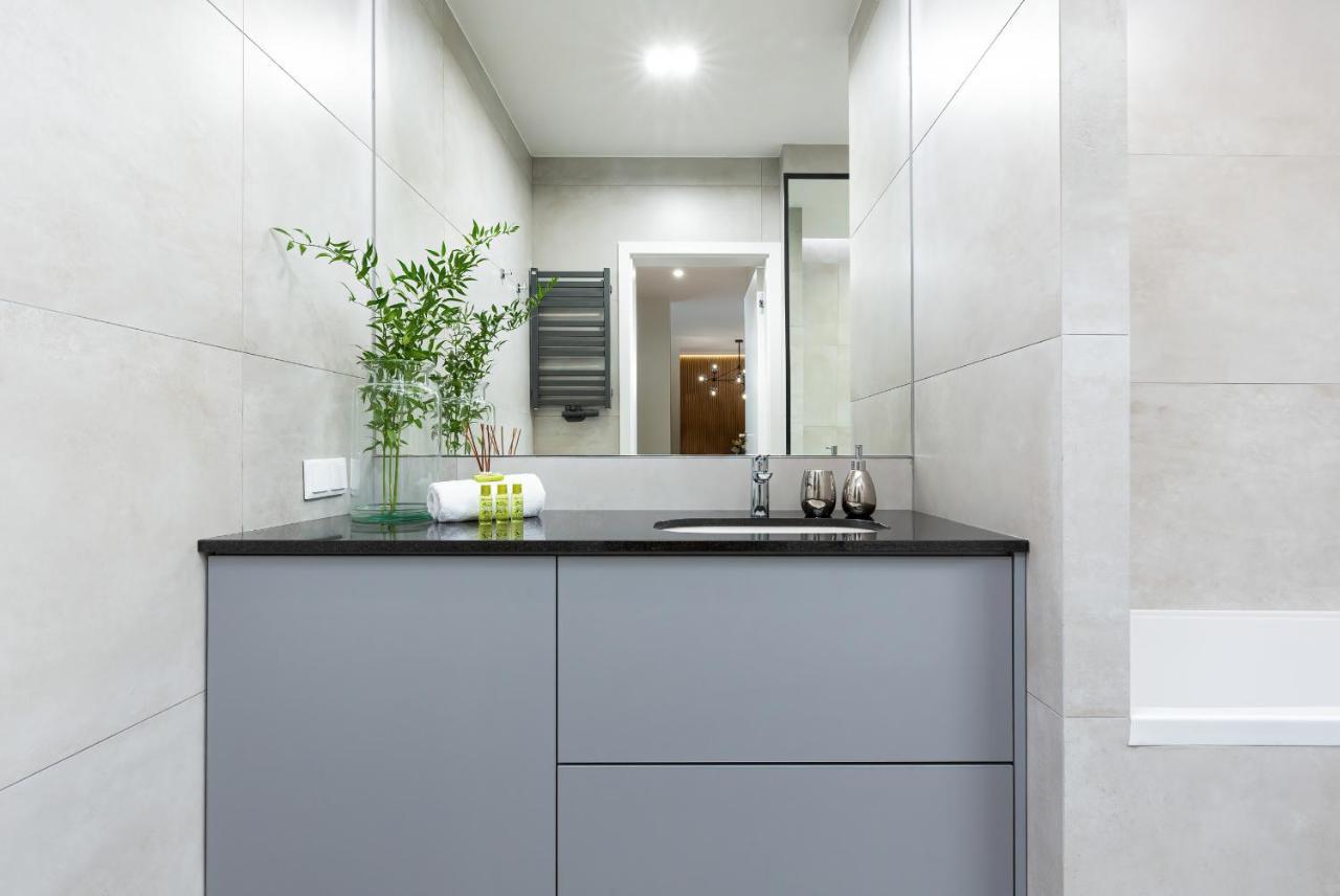 Mennica - Center By Renters Prestige Aparthotel *