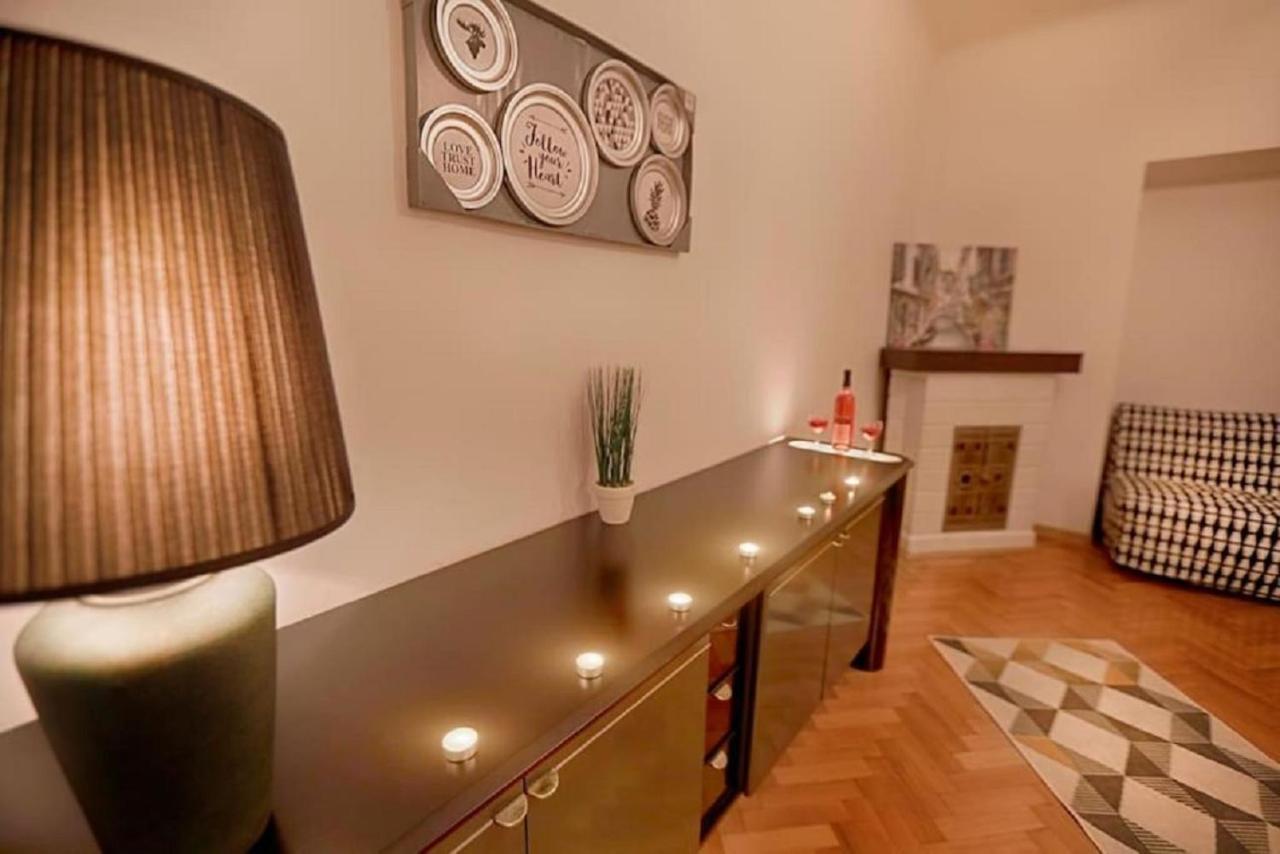 Big&Comfy- Golden Apartments- Old Town Apartment Warsaw
