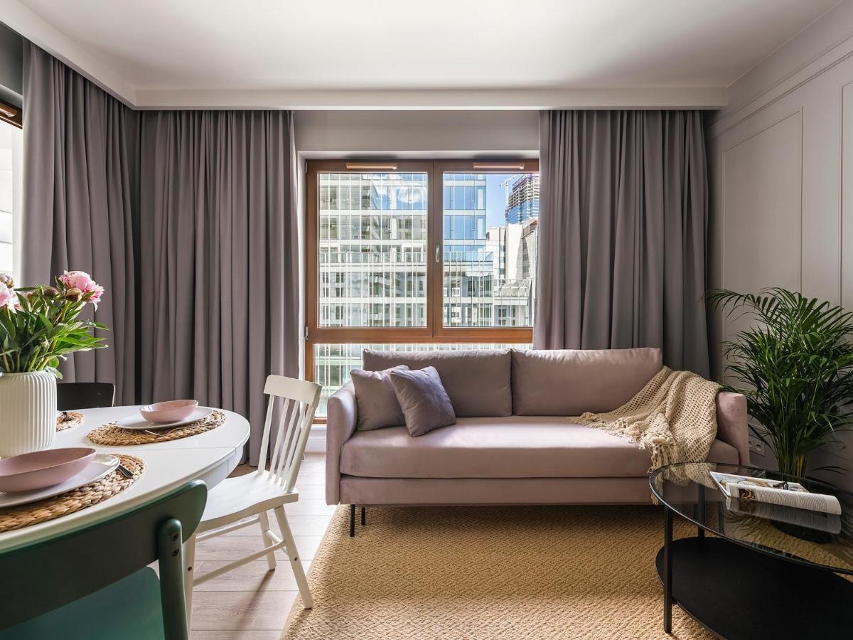 Apartment Yoursecondflat Grzybowska Metropoint Warsaw