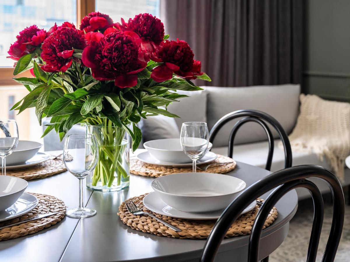 Apartment Yoursecondflat Grzybowska Metropoint
