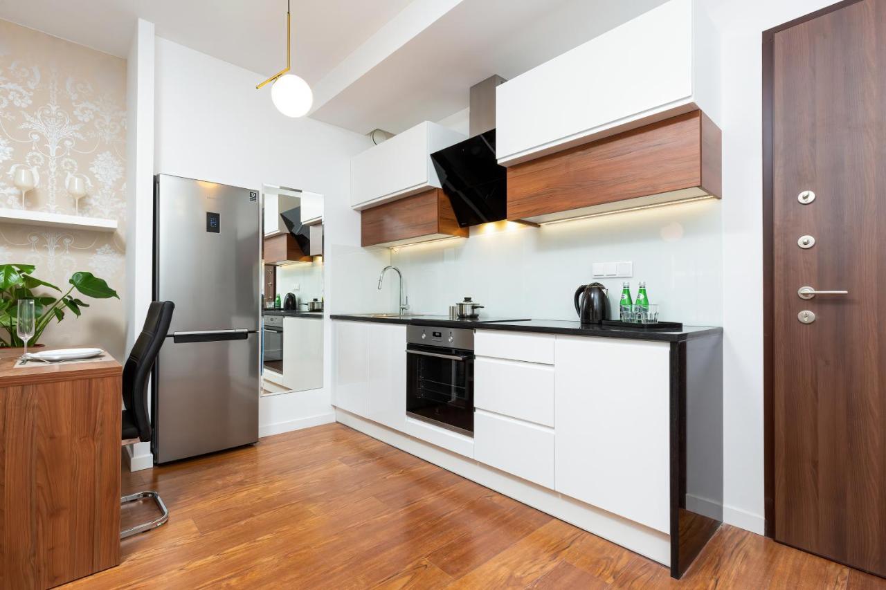 Royal Center Mennica By Renters Apartamento