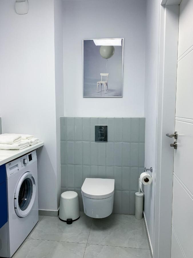 Wygodny Apartament Mokotow Sluzewiec Ul Cybernetyki Apartment Warsaw