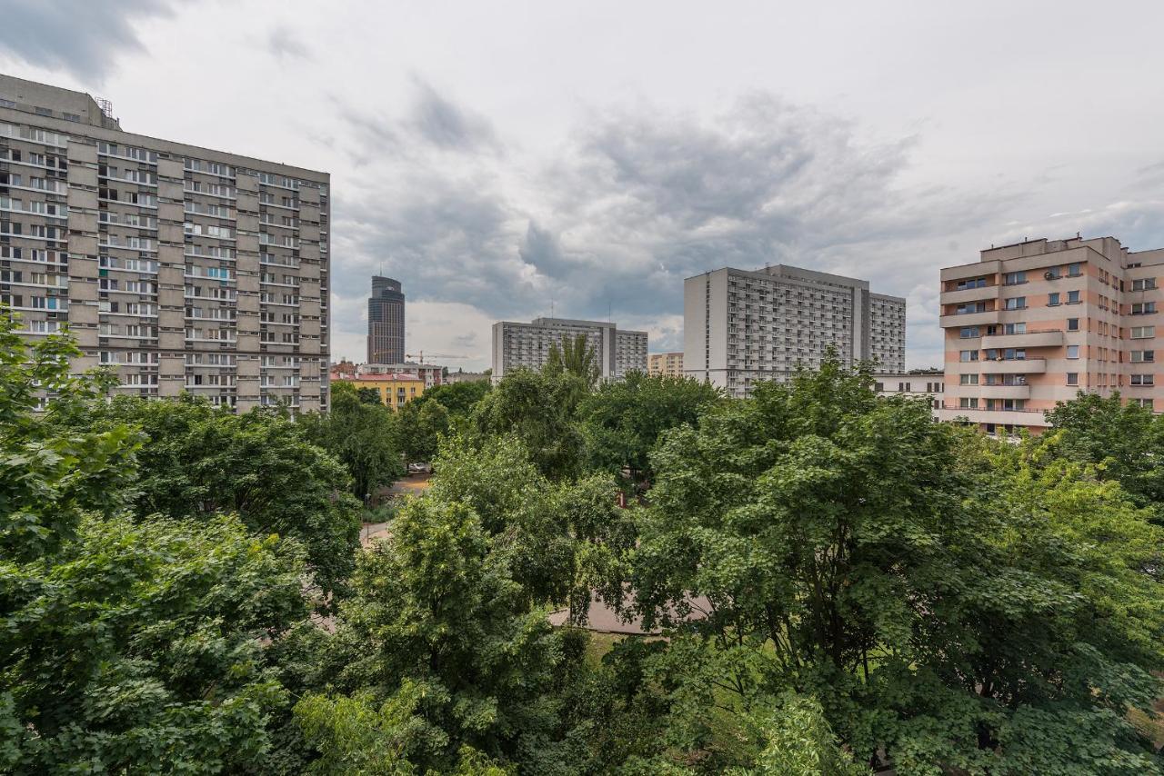 Hala Mirowska Apartment *