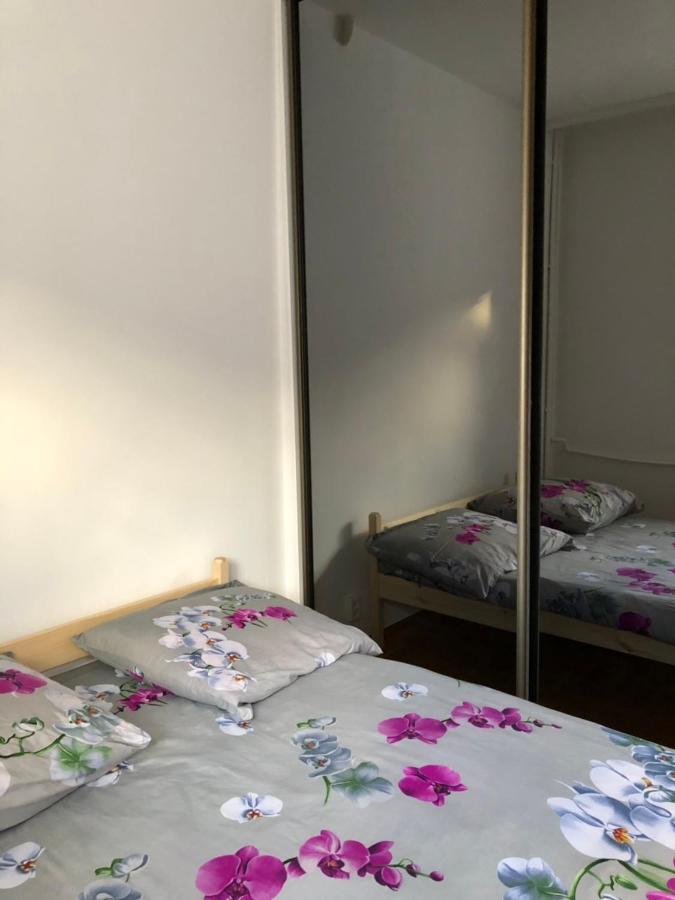 Nyva House Hostel *
