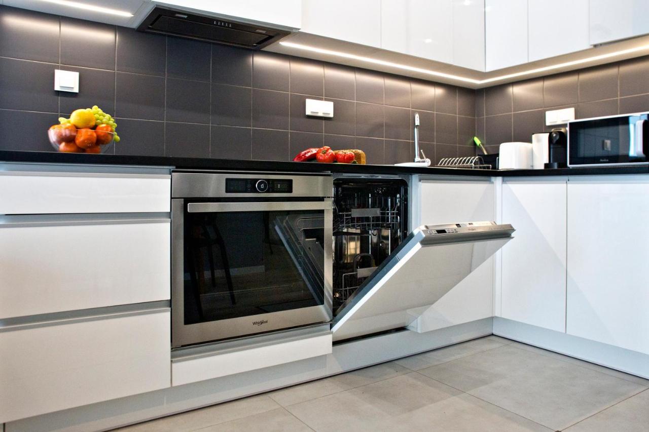 2 Bedrooms Przasnyska P&o Serviced Apartament