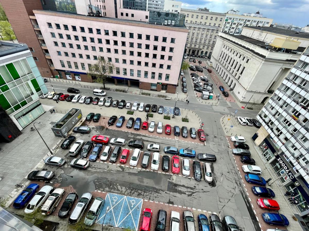 Super Silver 2xmetro Parking Wifi 300 Mb/s Nowy Netflix Hbo Appletv Filharmonia * Warszawa