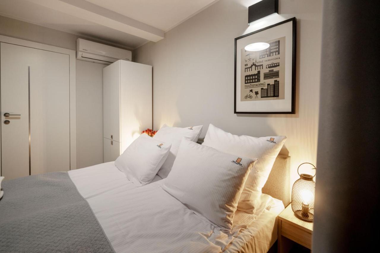Apartament Okęcie 1936 *