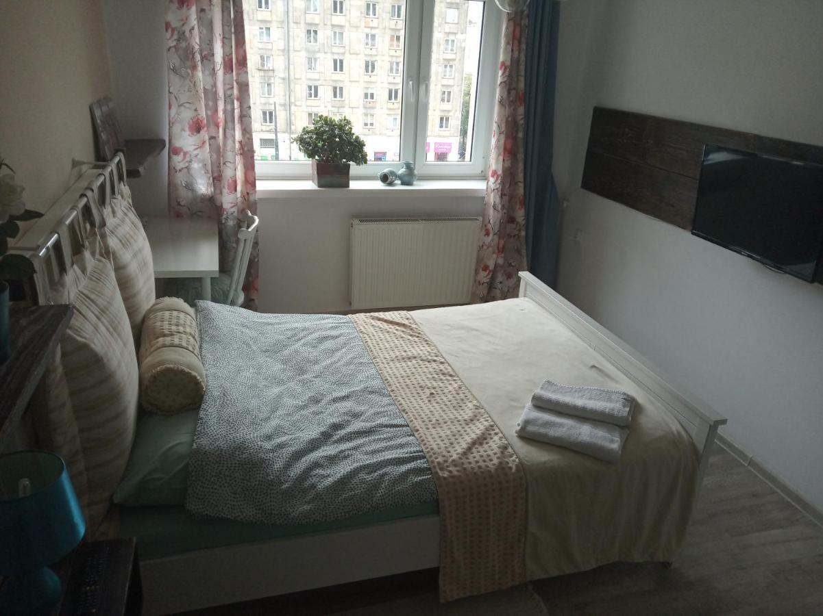 Apartament For Apartament *