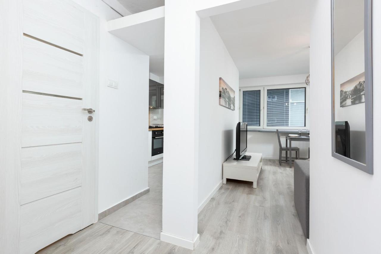 Studio Center Zlota Street By Renters Apartamento Varsóvia