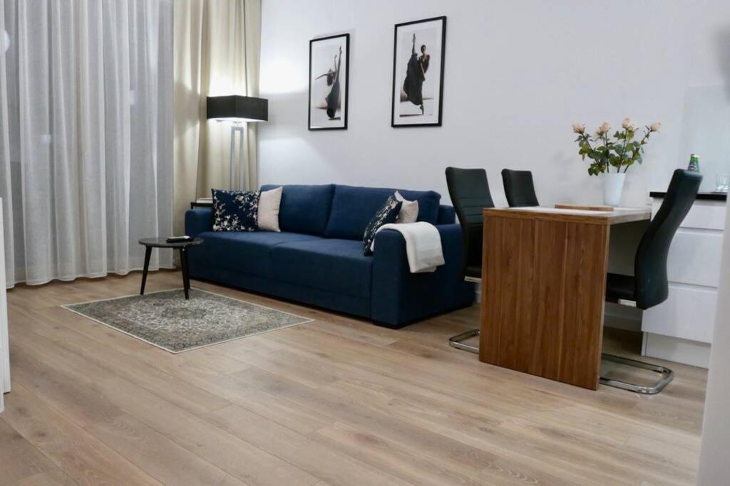 Apartament Oś Królewska - Modern In Wilanów