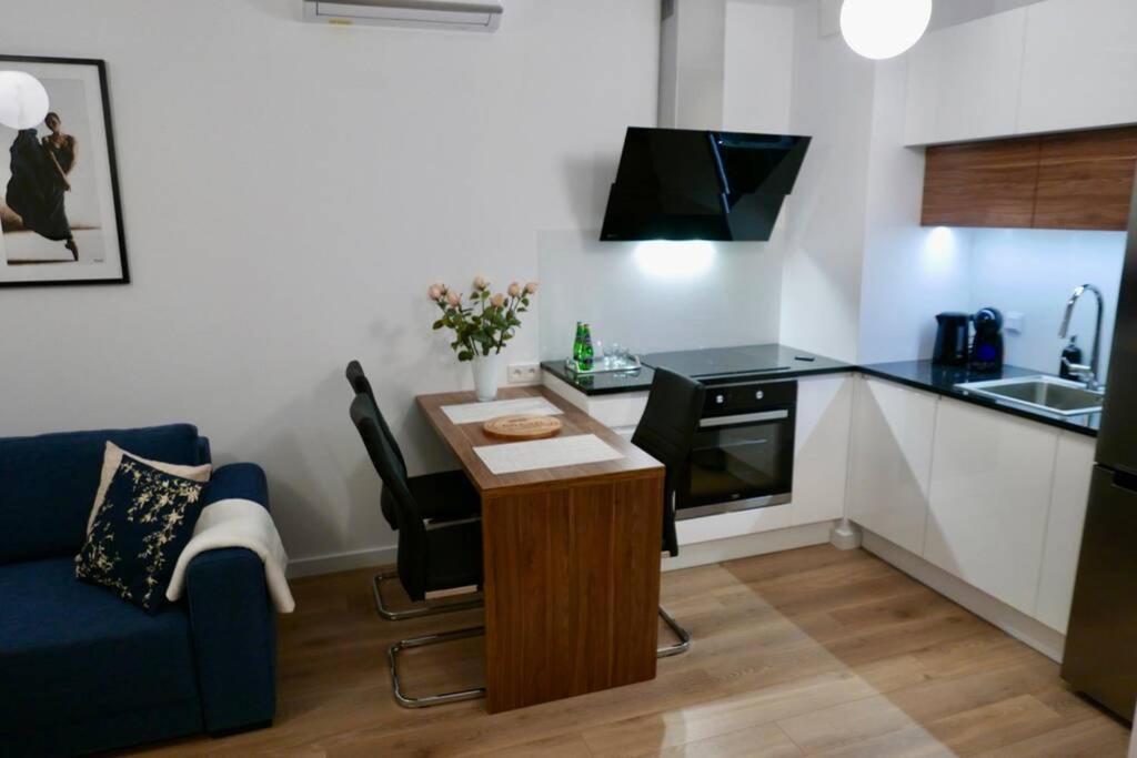 Oś Królewska - Modern In Wilanów Apartament Warszawa