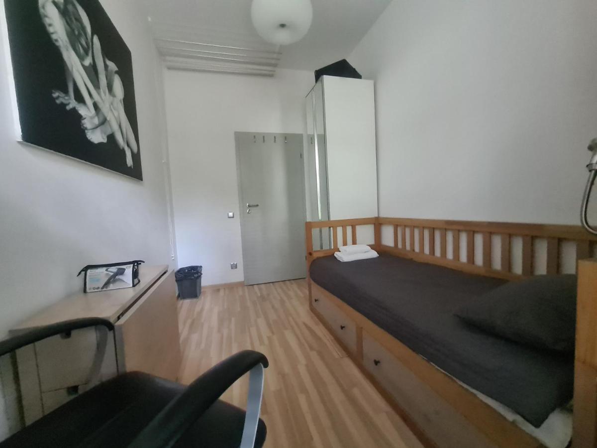 Przytulne Pokoje W Centrum * Warsaw