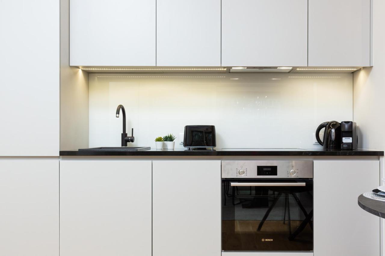 Mennica - Center By Renters Prestige Aparthotel Warsaw