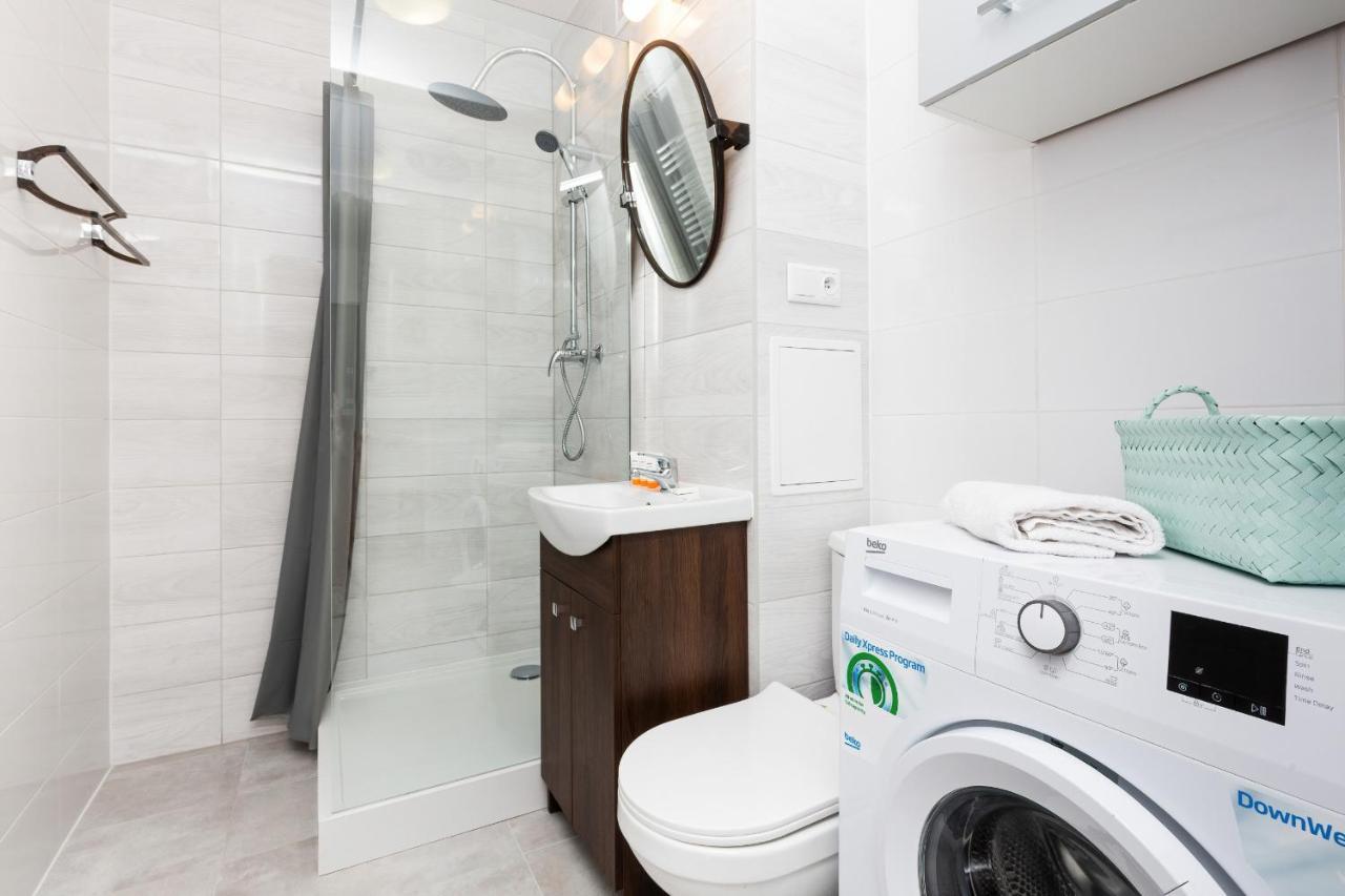 Apartament Piotra Skargi By Renters Apartment *